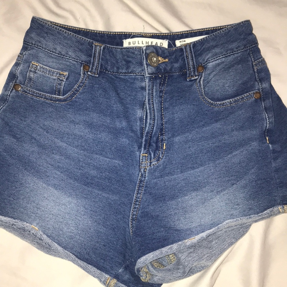 Bullhead shorts